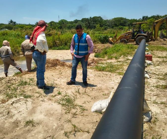  Inician trabajos de sustitución en tramo de fugas frecuentes de la línea de 18 pulgadas en el Kilómetro 14
