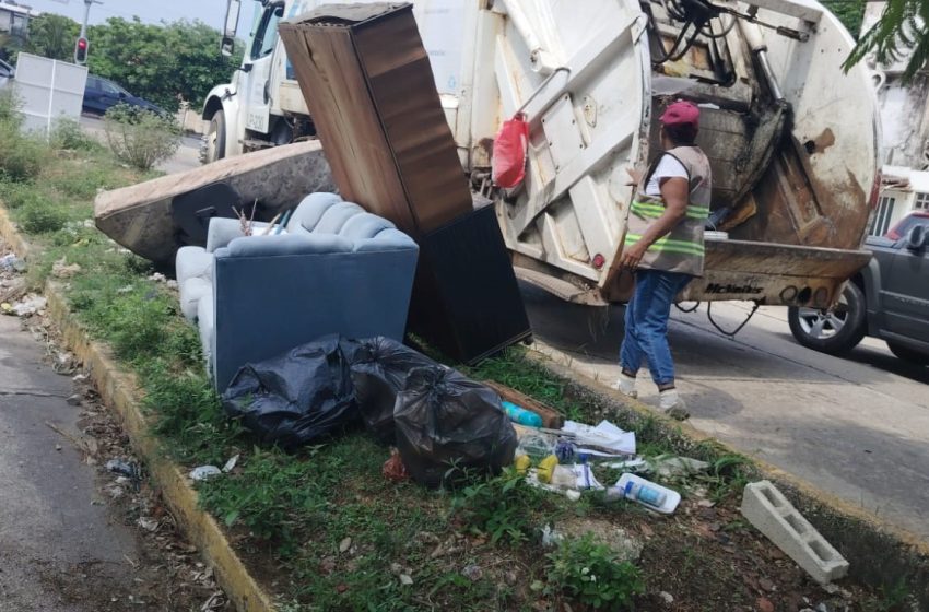  Suman 87 toneladas de cacharros retirados en tres Jornadas de Descacharrización en Coatzacoalcos