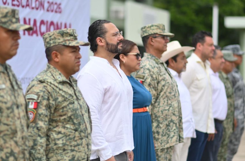  Asiste Pedro Miguel Rosaldo al inicio del Segundo Escalón del Servicio Militar Nacional de 300 jóvenes Clase 2007